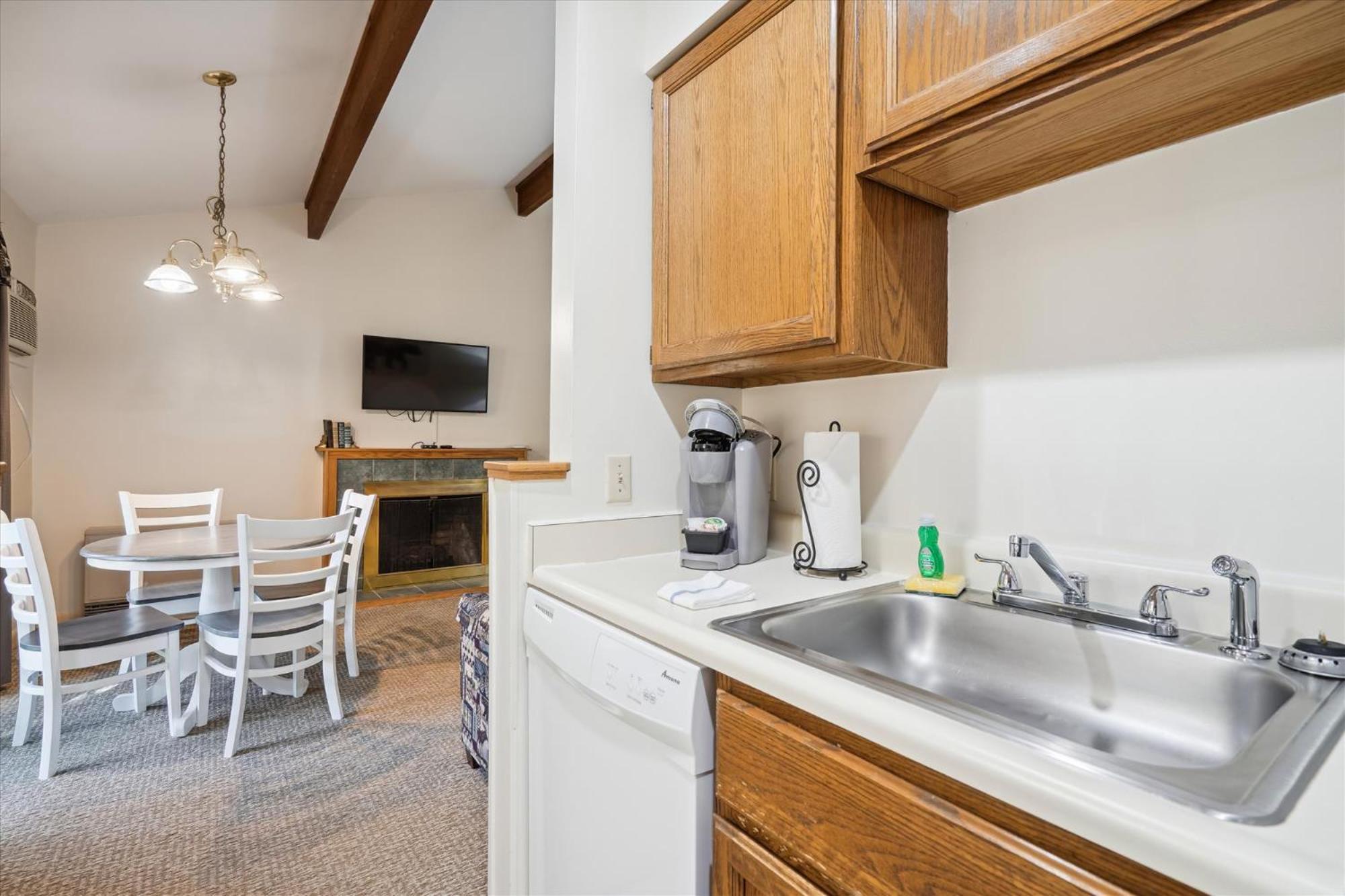 Cedarbrook Deluxe Two Bedroom Suite With Outdoor Heated Pool 21202 Killington Exterior photo